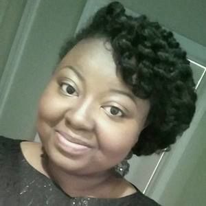 Meet your Posher, Adrienne